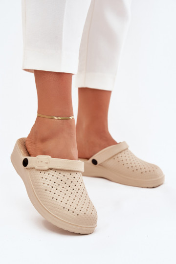 Pantoufles légères Chaussons Sabots Féminin beige Faylina