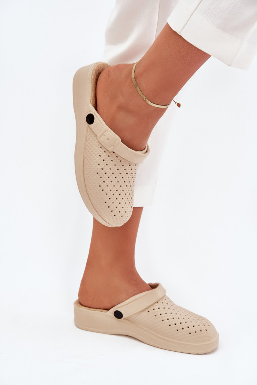 Pantoufles légères Chaussons Sabots Féminin beige Faylina