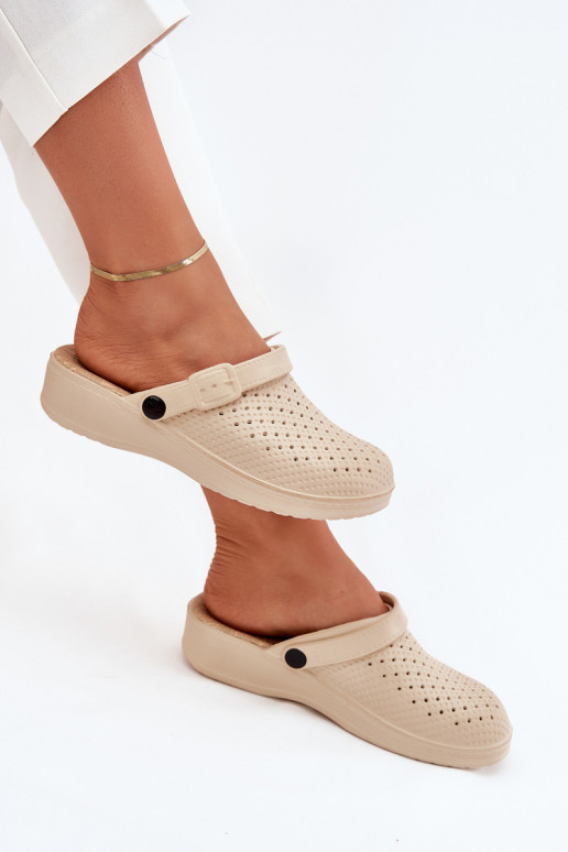 Pantoufles légères Chaussons Sabots Féminin beige Faylina