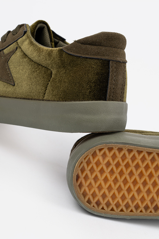 Khaki-Farbe-Farbe Frauen Schuhe mit einem Sternchen Khaki-Farbe-Farbe Frauen Schuhe mit einem Sternchen