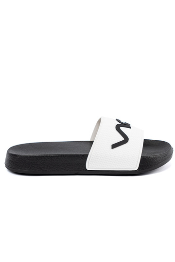 INit-zInart slippers met de inscriptie 2
