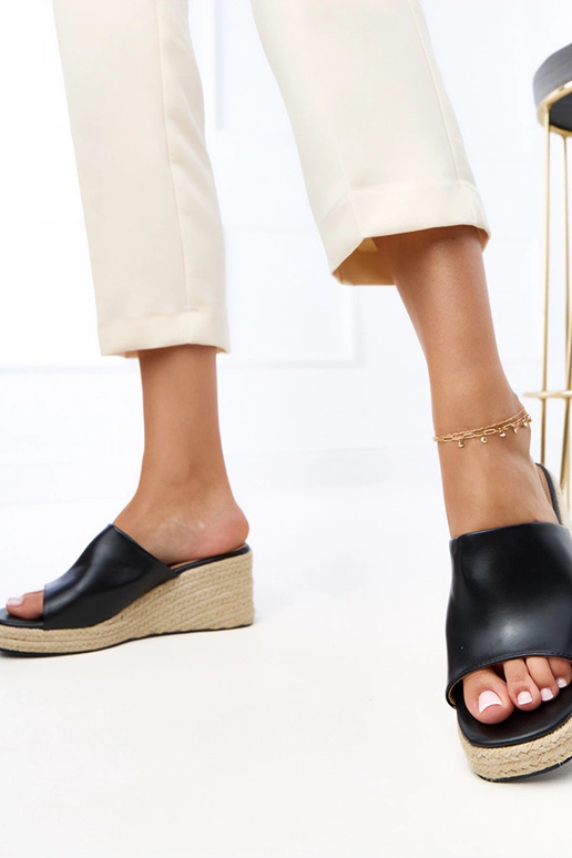 Espadrilles noires à plateforme Felicity Espadrilles noires à plateforme Felicity