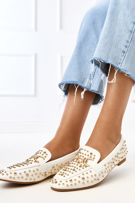 Mocassins blancs décorés de clous Lea