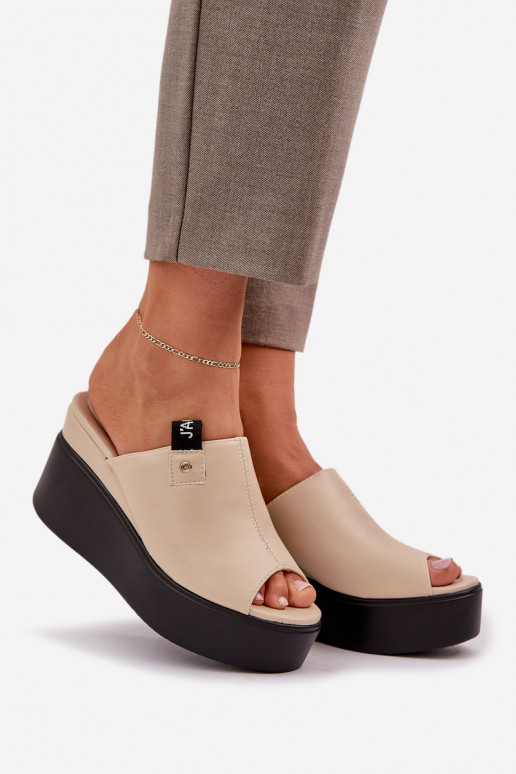 Slippers met platform I Koturnie Eko Leer beige Eridoria