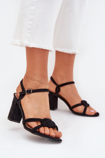 Damen-Sandalen mit hohen Absätzen schZuarze Farbe Es mussvira