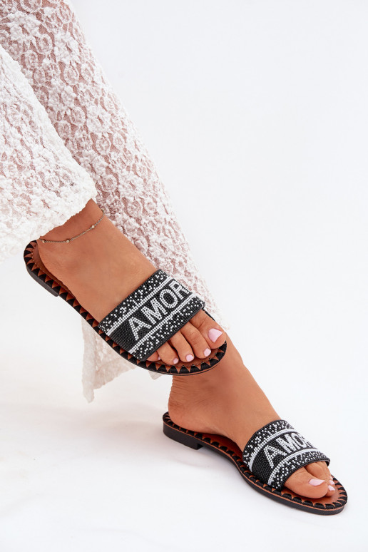 Pantoufles pour femmes avec des talons larges Avec décoration Amore couleur noire Avelina