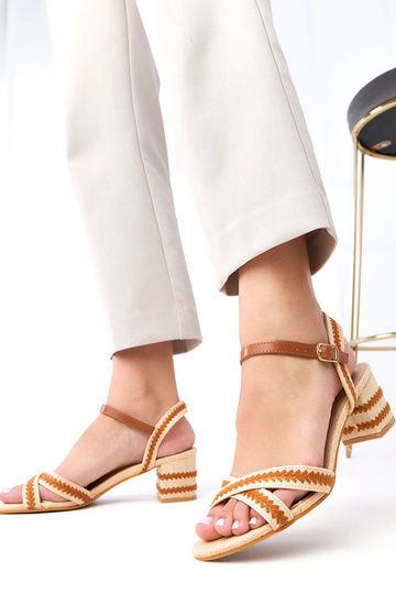 Talons en forme de colonne...