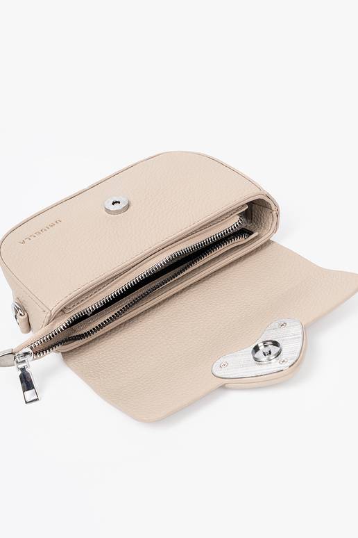 Petit sac à main femme z ozdobnym cœurm Petit sac à main femme z ozdobnym cœurm