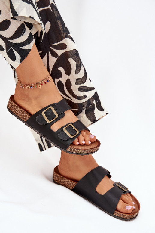 Féminin Chaussons avec une plateforme avec boucles couleur noire Vesina Féminin Chaussons avec une plateforme avec boucles couleur noire Vesina