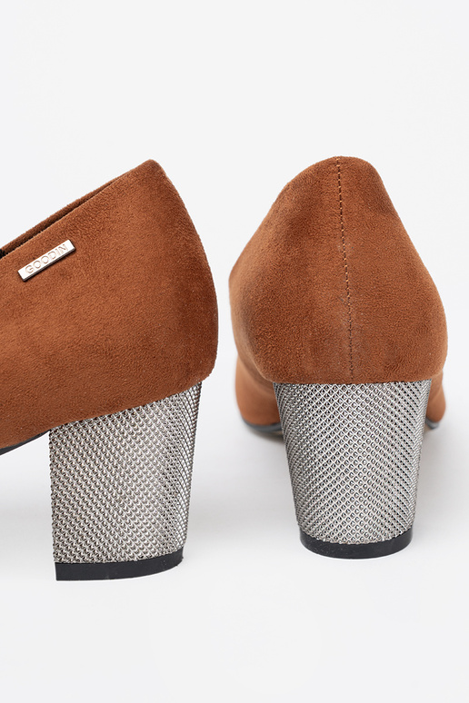 marron talons hauts z ozdobnym argentm obcasem