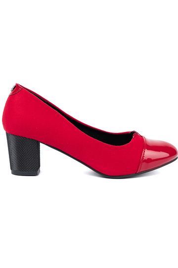 couleur rouge talons hauts z lakieroÀanym noskiem 2
