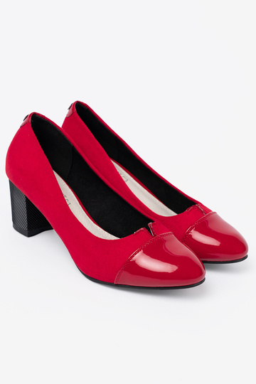 rood Hoge hakken z lakieroInanym noskiem