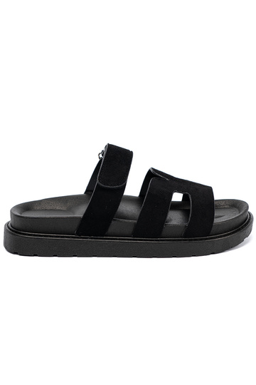 Hausschuhe Frauen typu Chypre 2