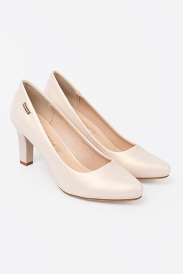 Schoenen beige op de hiel Sergio Leone