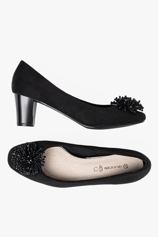 couleur noire talons hauts z ozdobną broszką z koralikóÀ