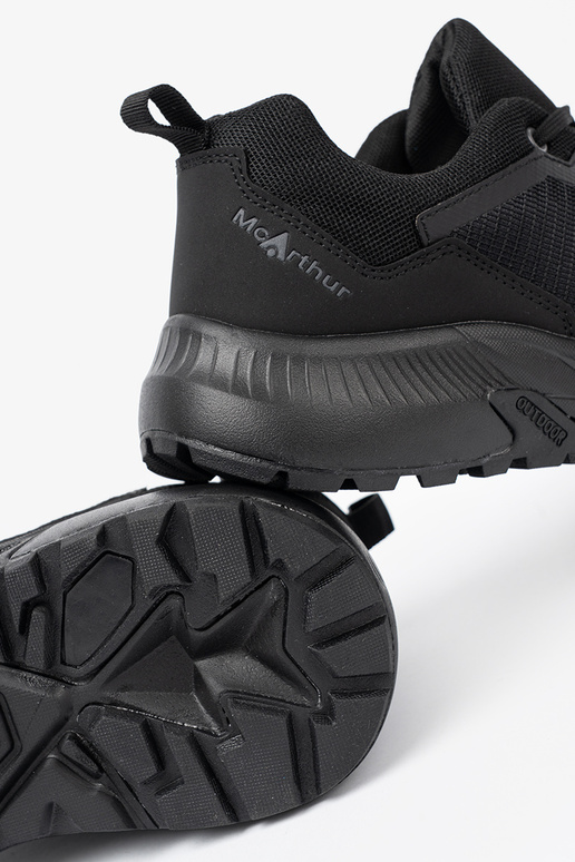 couleur noire Chaussures modèle baskets z tekstylną choleÀką Hommes McArthur