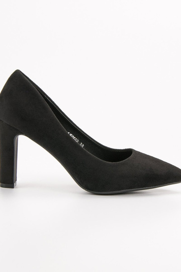 Het klassieke model suède schoenen