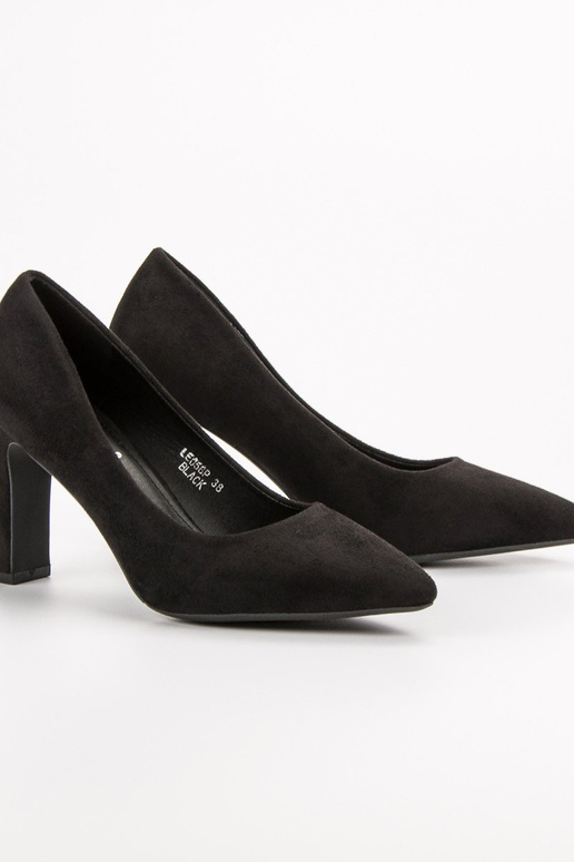 Modèle classique suède chaussures