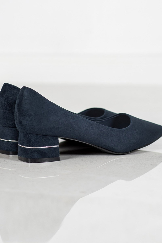 Chaussures avec ruban décoratif couleur bleue