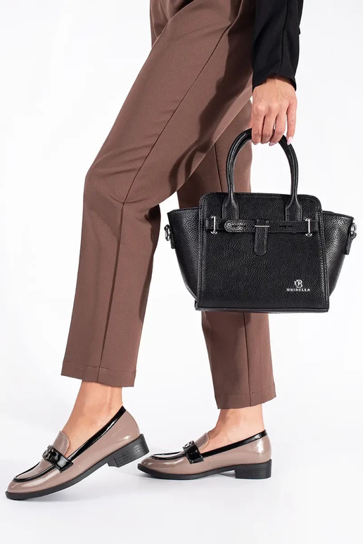 avec effet vernis beige-couleur noire mocassins pour femmes