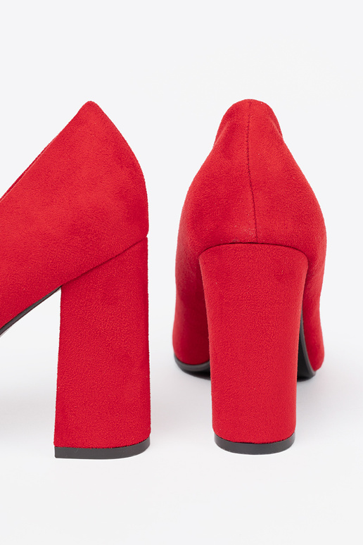 Het klassieke model Rood Hoge hakken z zaokrąglonym noskiem Het klassieke model Rood Hoge hakken z zaokrąglonym noskiem