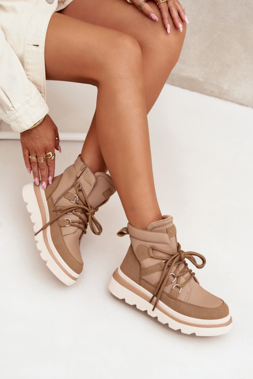 Bottes pour femmes avec une plateforme marron Liorae Bottes pour femmes avec une plateforme marron Liorae