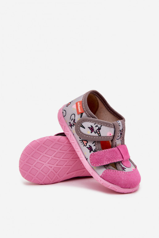 Chaussons Milami Puéril avec attaches adhésives DANS Licornes gris-couleur rose Reathiana Chaussons Milami Puéril avec attaches adhésives DANS Licornes gris-couleur rose Reathiana