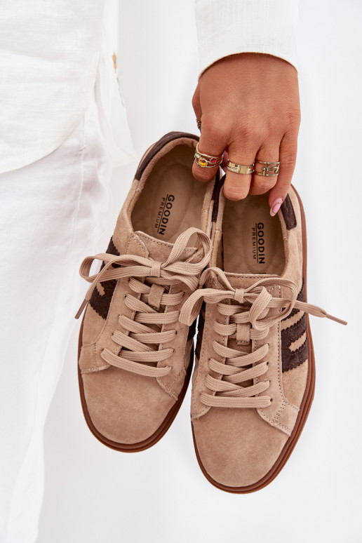 Chaussures modèle baskets Féminin avec une plateformeActivéturalnego en daimu beige Eldira