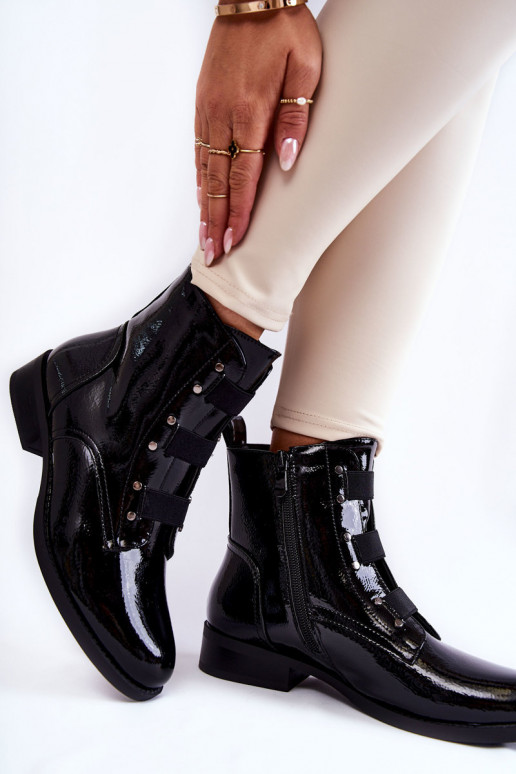 avec effet vernis réchauffer Bottes avec des talons larges couleur noire Geira avec effet vernis réchauffer Bottes avec des talons larges couleur noire Geira