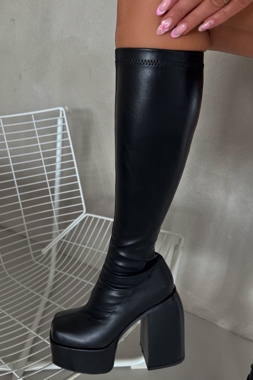 Bottes longues pour femmes avec talons et plateforme couleur noire Yavira Bottes longues pour femmes avec talons et plateforme couleur noire Yavira