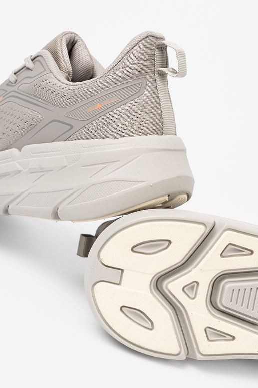 Pratique chaussures de sport couleur grise z siateczkoÀą strukturą McArthur