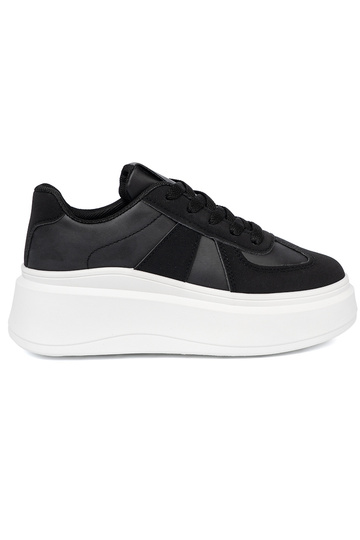 Het klassieke model zInart Sneakers op een dikke zool 2