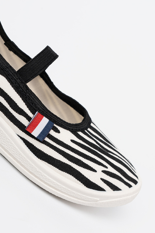 Noir etcouleur blanche la lumière chaussures fermoir z motyÀem zebry