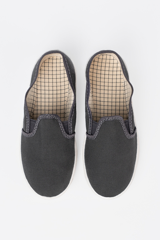 Proste grijs schoenen z flexibelmi InstaInkami jongensachtig