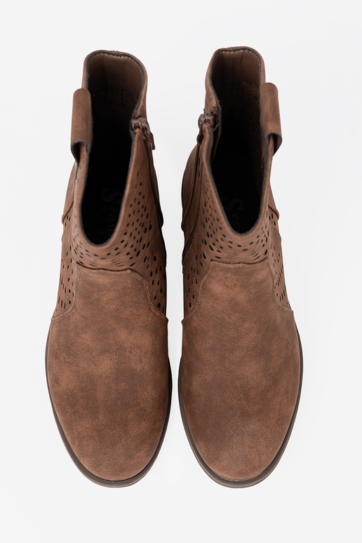 avec des éléments ajourés marron chaussures