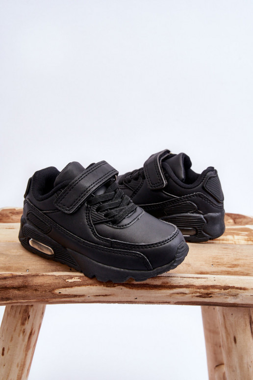 Chaussures de sport en cuir pour enfants sur la plateforme couleur noire Lori