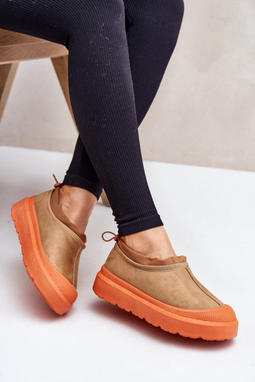 Schneestiefel Feminin mit einer Plattform Mit niedrigem Oberteil braune Farbe Izamine