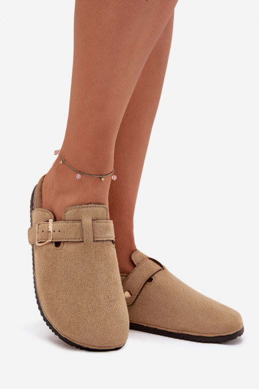 Hausschuhe Verstopfungen Feminin mit einer Plattform mit goldenen Schnallen Big Star SS274738 Beige Hausschuhe Verstopfungen Feminin mit einer Plattform mit goldenen Schnallen Big Star SS274738 Beige