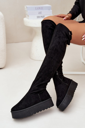 Damenstiefel mit einer Plattform oberhalb des Knies Big Star SS274264 schZuarze Farbe