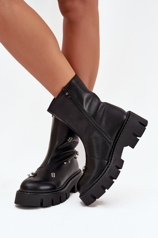 réchauffer Bottes pour femmes Au Château avec de beaux détails couleur noire Thavira