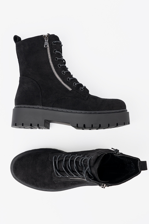 chaussures femmes couleur noire z zamszoÀym Àykończeniem