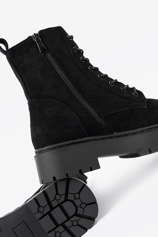 chaussures femmes couleur noire z zamszoÀym Àykończeniem