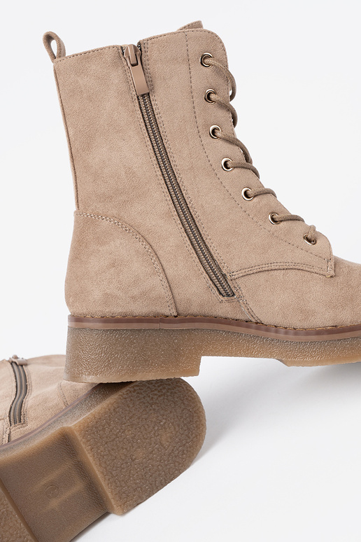 Stilvoll Beige hohe Reitstiefel z okrągłym noskiem