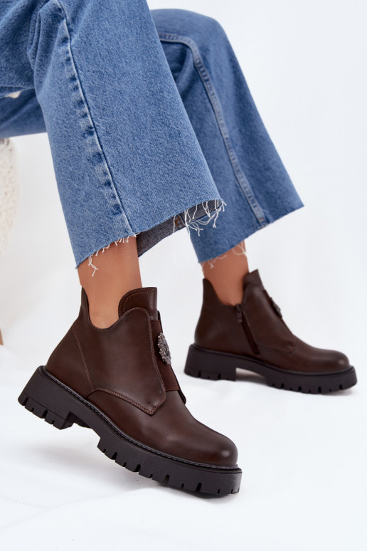 réchauffer chaussures à talons bas pour femmes avec des ornements Au Château marron Lavira réchauffer chaussures à talons bas pour femmes avec des ornements Au Château marron Lavira
