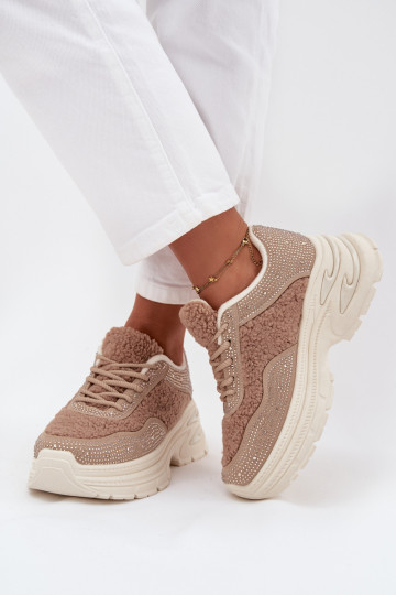 Chaussures modèle baskets Féminin avec des yeux qui clignotent et un manteau de fourrure Typu Baranek beige Zarika 2