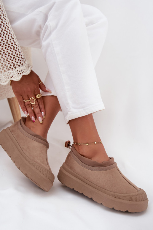 Bottes de neige Féminin avec une plateforme Avec un dessus bas beige Izamine