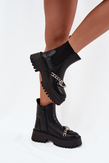 Bottes pour femmes avec une plateforme avec des chaînes couleur noire Il fautrvella