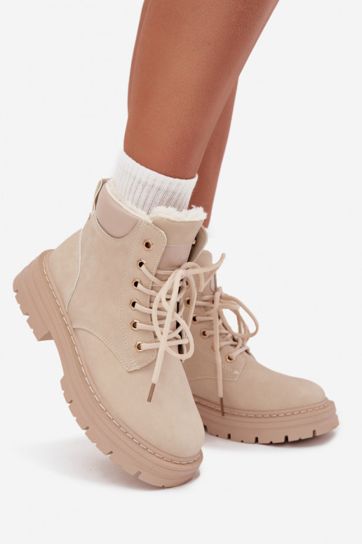 chaussures Féminin réchauffer avec de la fourrure à l intérieur Au Château couleur ivoire Tharika