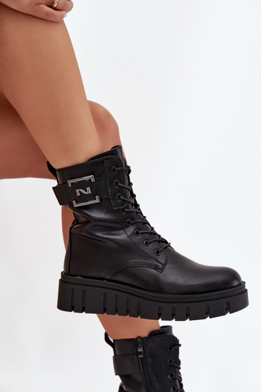 Dameslaarzen met platform Met sierlijk Detalem opInarmen zInart Lyrana