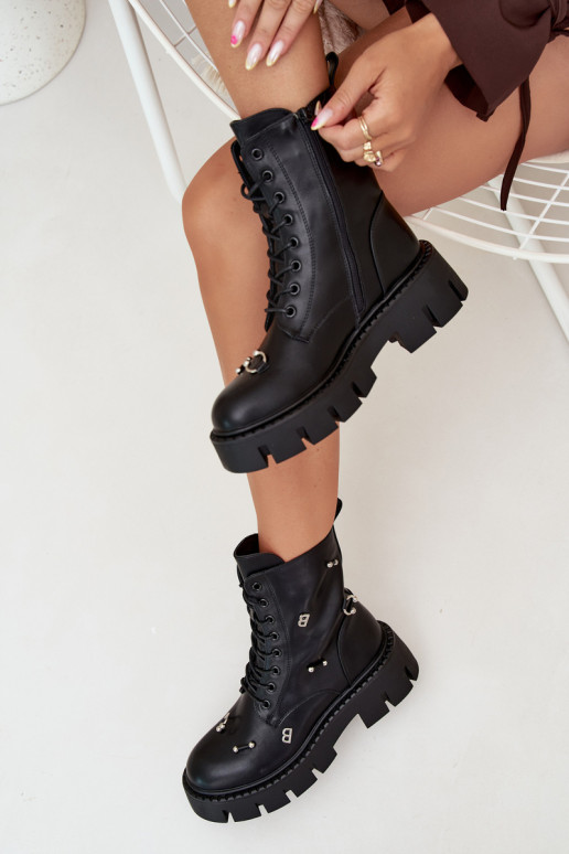 Bottines de travail Féminin avec de beaux détails réchauffer couleur noire Lunea